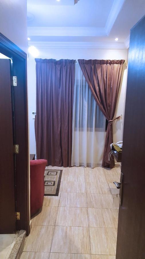 سفن سيز 2 للوحدات السكينه Dzsidda Kültér fotó